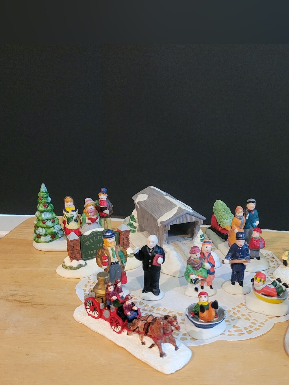 Lot of Christmas Village Accessories - Figurines. 13 Pcs carolers, tunnel,people